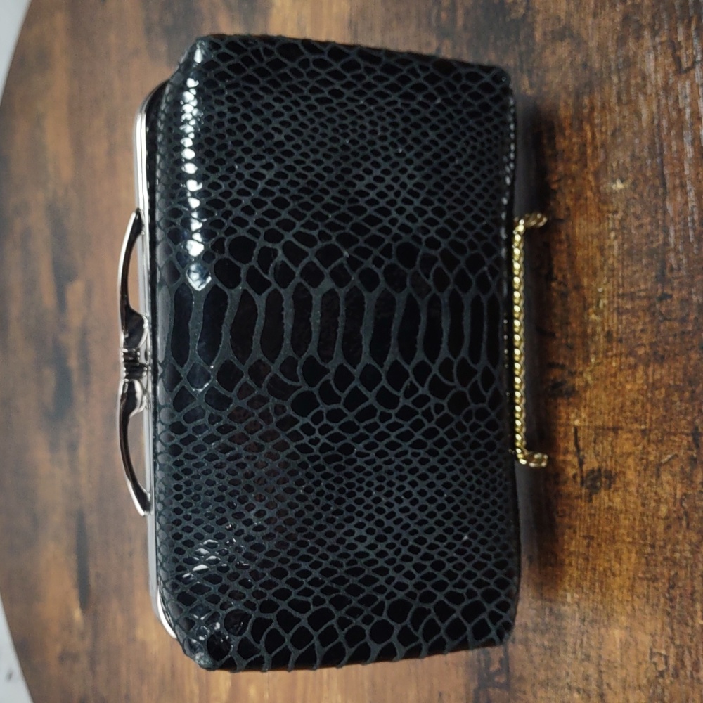 Perlina Snakeskin Embossed Leather Cosmetic Clutch Bag